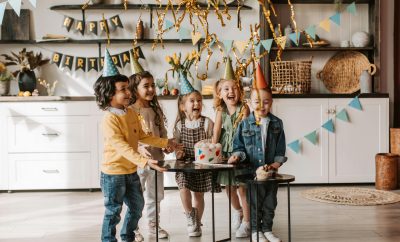 7 Pomysłów na Tematyczne Imprezy dla Dzieci w Przestrzeniach Salonty: Tworzenie Niezapomnianych Urodzinowych Przygód
